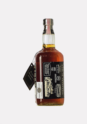 Jack Daniel`s Tennessee Sour Mash Whiskey