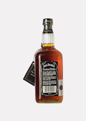 Jack Daniel`s Tennessee Sour Mash Whiskey